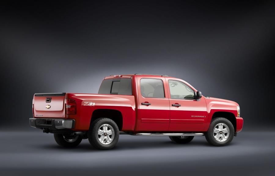  Chevrolet Silverado Crew Cab 2007 года  (фото 32 из 46)
